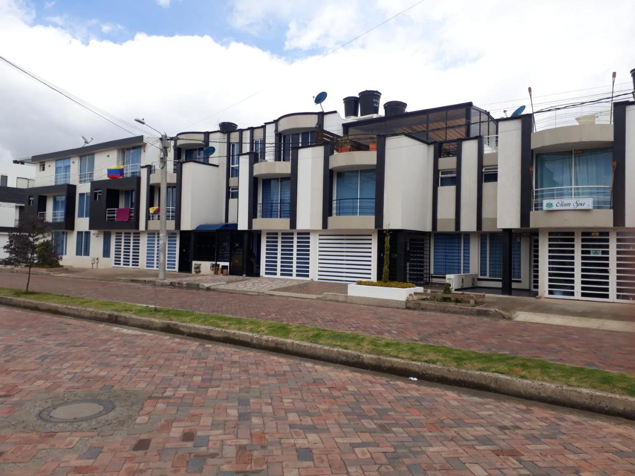 Habitaciones Familiares Tunja Norte Экстерьер фото