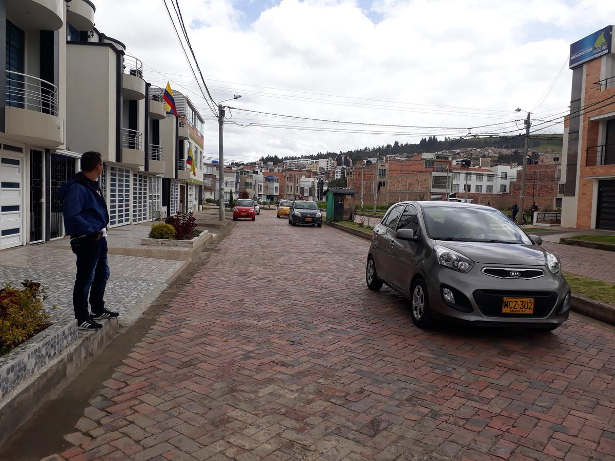 Habitaciones Familiares Tunja Norte Экстерьер фото